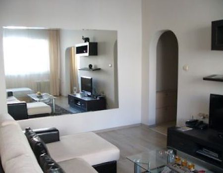 Vip Apartments - Lyuben Karavelov Street Sofía Exterior foto